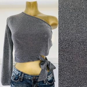 NWT Perfect Holiday TOP! Silver Shimmer UNI SLEEVE With TIES at SIDE Large